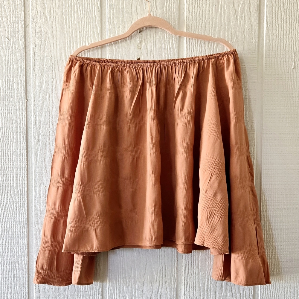 Elizabeth and James Off the Shoulder Peasant Top Longsleeve Orange XS